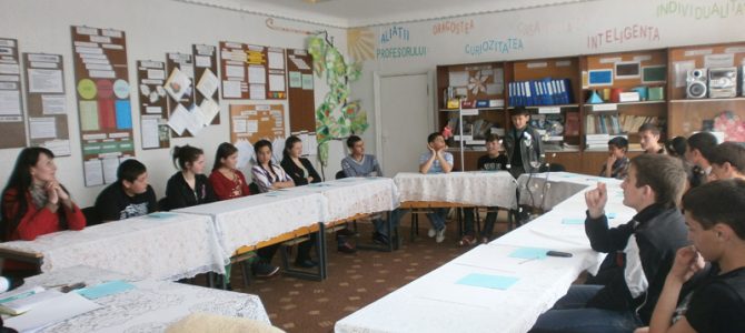 The Institute for Rural Initiatives visits its democracy clubs in Drochia and Hincesti rayons