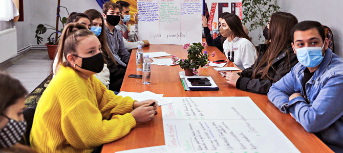 Tinerii pentru dezvoltarea unei comunități prietenoasă tinerilor