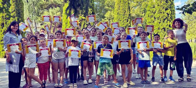 Școala de Vară „Mă pregătesc să reușesc” Școala de Vară „Mă pregătesc să reușesc”